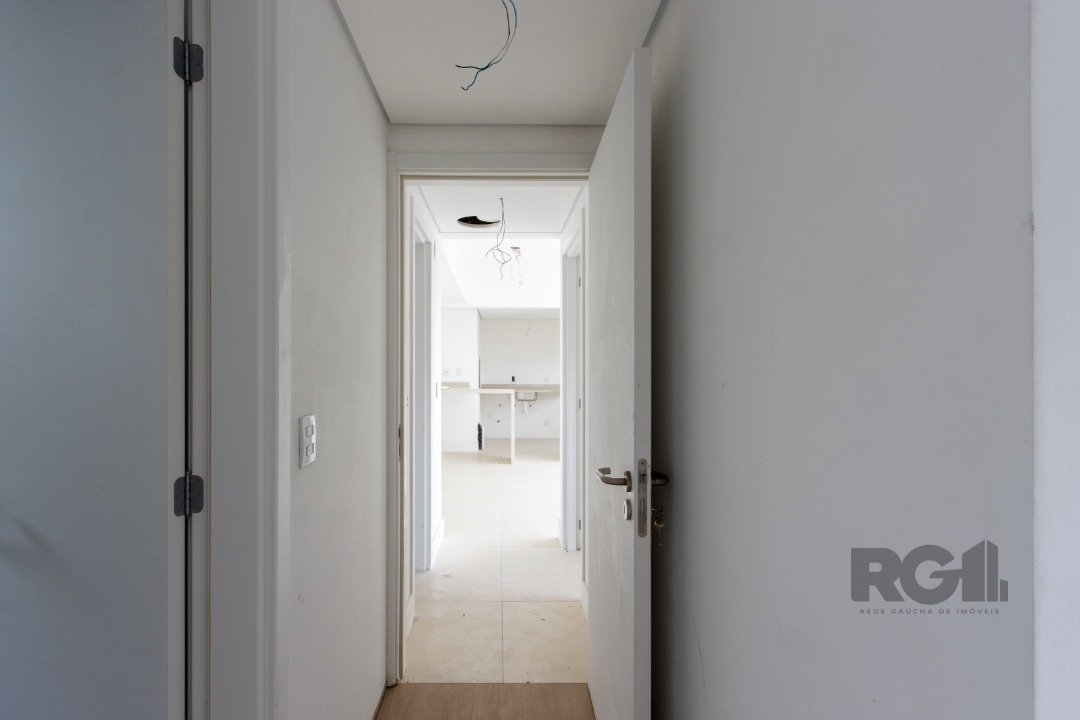 Apartamento para alugar com 2 quartos, 70m² - Foto 25