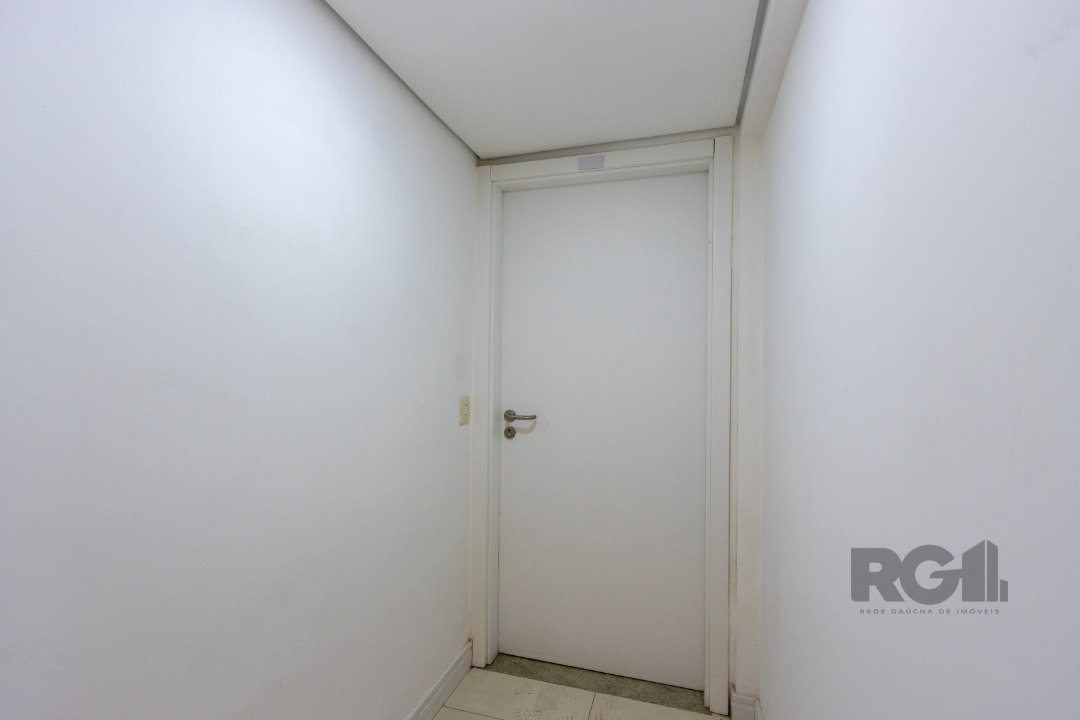 Apartamento para alugar com 2 quartos, 70m² - Foto 26