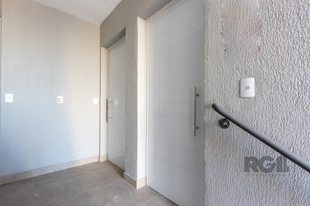 Loft à venda com 1 quarto, 39m², 1 vaga, Estrada Cristiano Kraemer no bairro Vila Nova em Porto Alegre