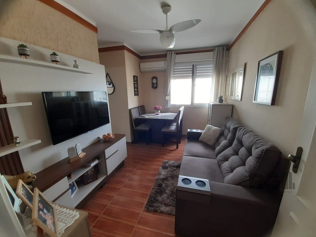 Apartamento à venda com 2 quartos, 47m², 1 vaga, Rua Irmã Maria José Trevisan no bairro Farrapos em Porto Alegre