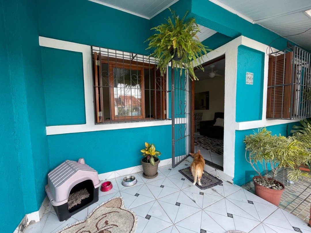 Casa à venda com 2 quartos, 51m², 1 vaga, Rua Irmão Mainar Longhi no bairro Hípica em Porto Alegre