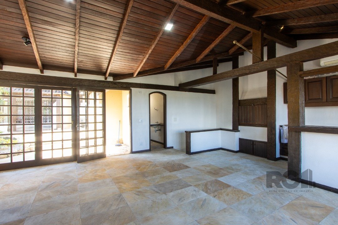 Casa de Condomínio para alugar com 3 quartos, 326m² - Foto 26