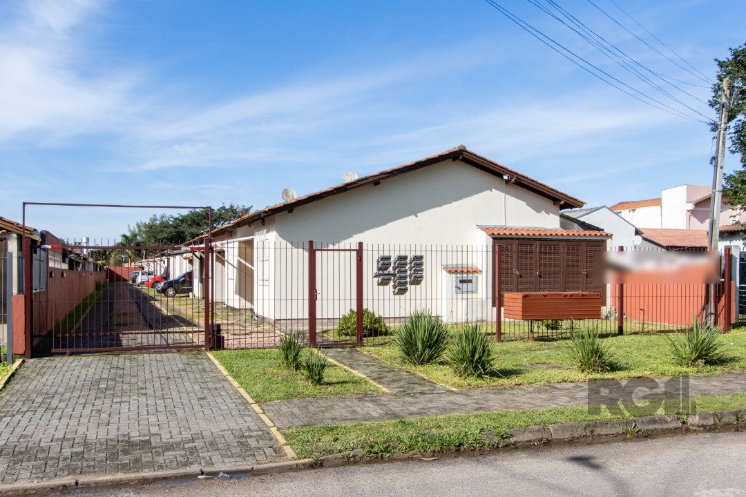 Casa Condominio com 58m², 2 dormitórios no bairro Ponta Grossa em Porto Alegre