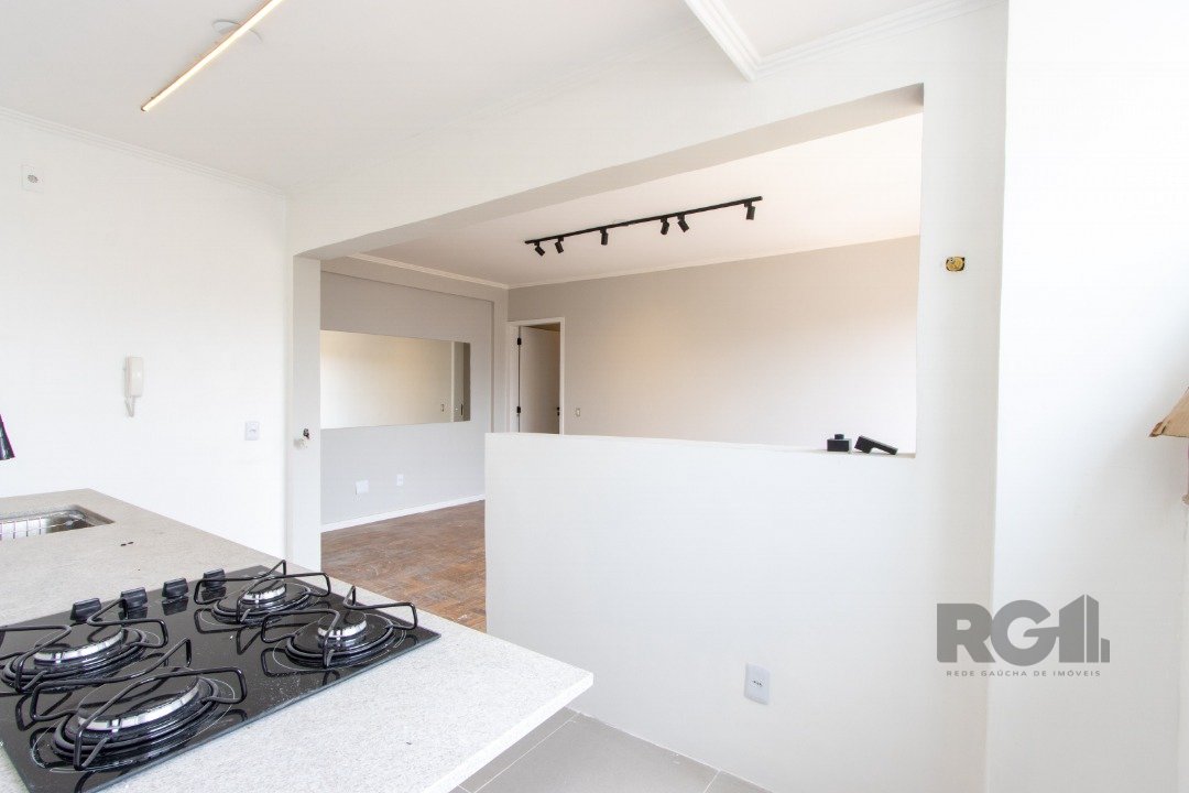 Apartamento à venda com 2 quartos, 67m² - Foto 10