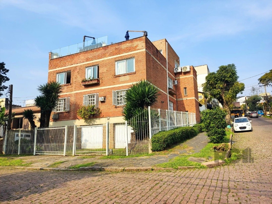 Apartamento com 170m², 3 dormitórios no bairro Nonoai em Porto Alegre