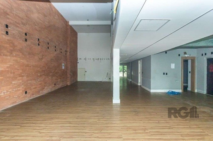 Prédio Inteiro para alugar, 701m² - Foto 2