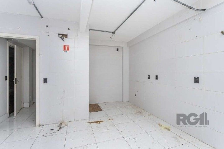 Prédio Inteiro para alugar, 701m² - Foto 20