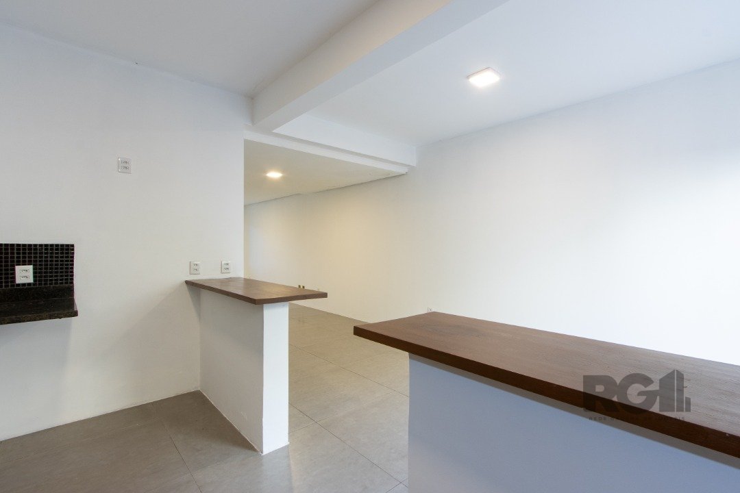 Casa à venda com 3 quartos, 150m² - Foto 10