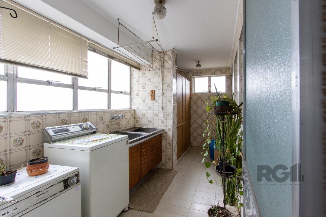 Apartamento para alugar com 3 quartos, 256m² - Foto 27