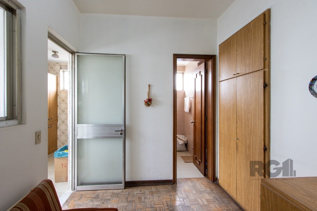 Apartamento para alugar com 3 quartos, 256m² - Foto 30