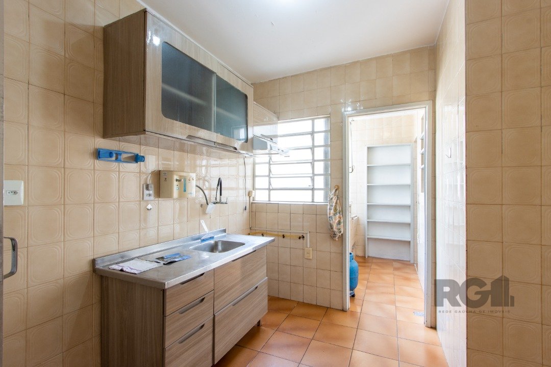 Apartamento para alugar com 3 quartos, 76m² - Foto 3