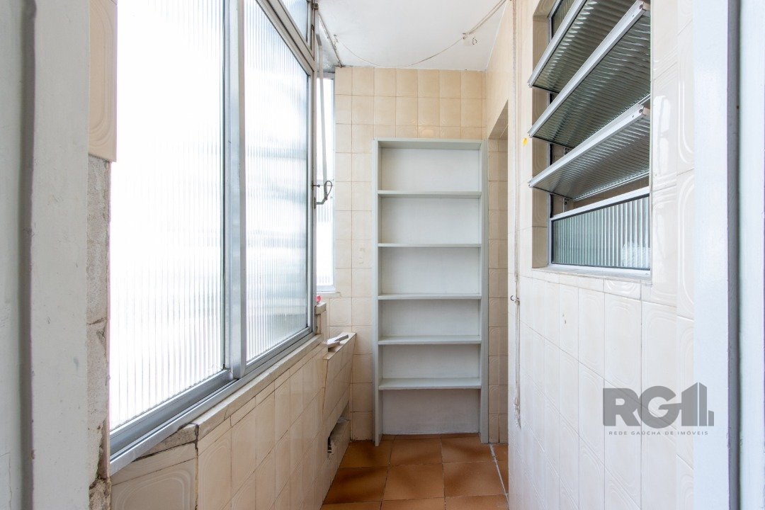 Apartamento para alugar com 3 quartos, 76m² - Foto 6