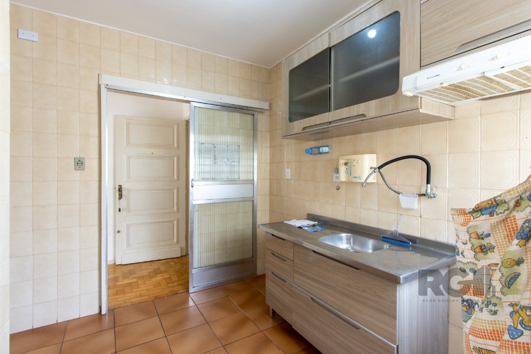 Apartamento para alugar com 3 quartos, 76m² - Foto 9