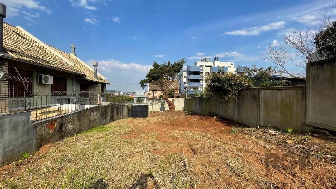 Terreno para alugar, 699m² - Foto 2