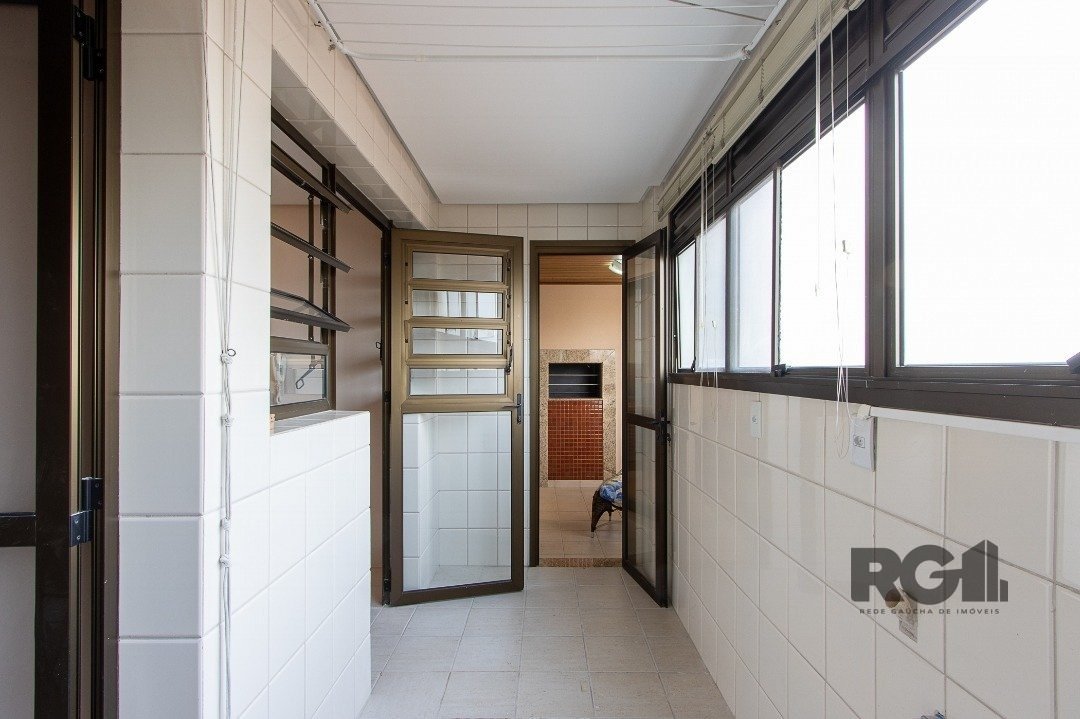 Apartamento para alugar com 3 quartos, 119m² - Foto 32