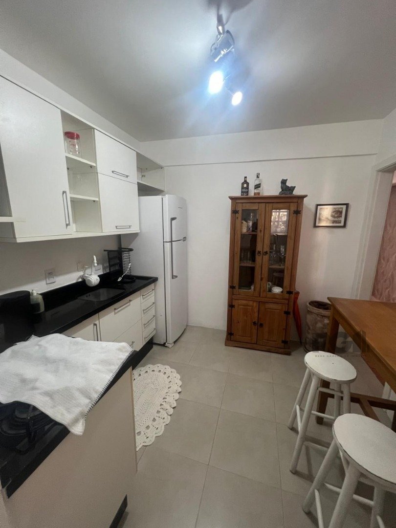 Casa de Condomínio para alugar com 2 quartos, 121m² - Foto 8