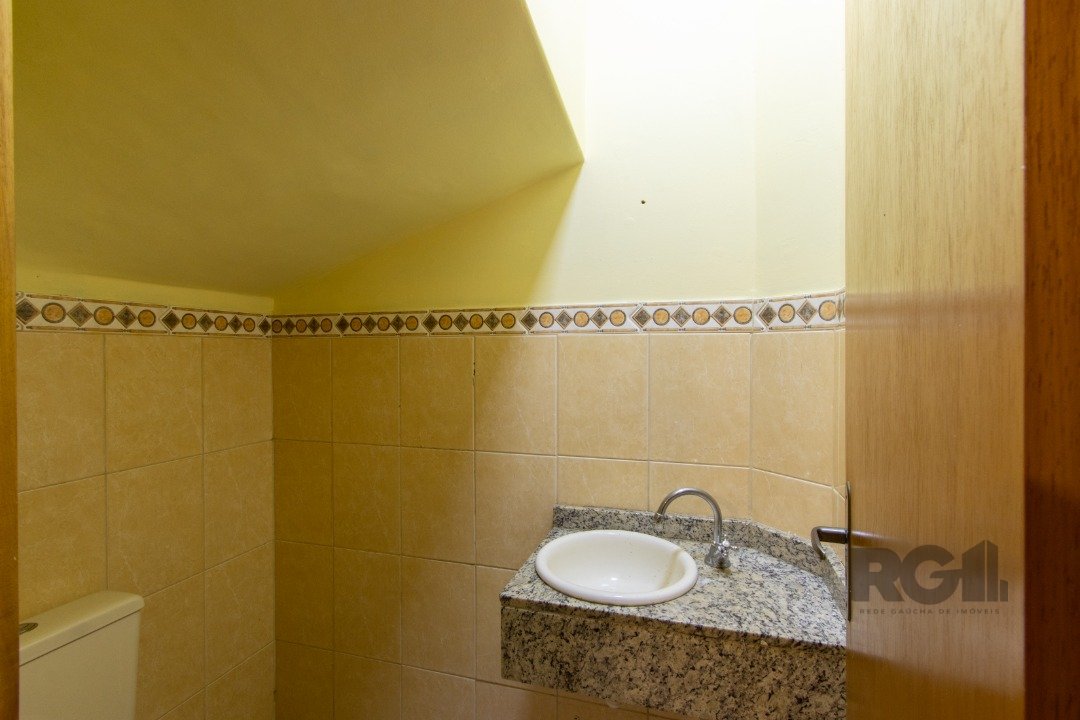 Casa de Condomínio para alugar com 3 quartos, 149m² - Foto 8