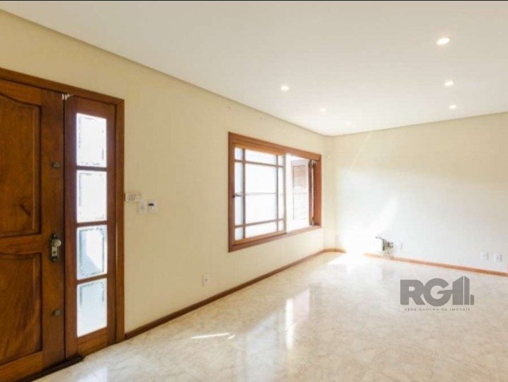 Casa para alugar com 4 quartos, 290m² - Foto 19