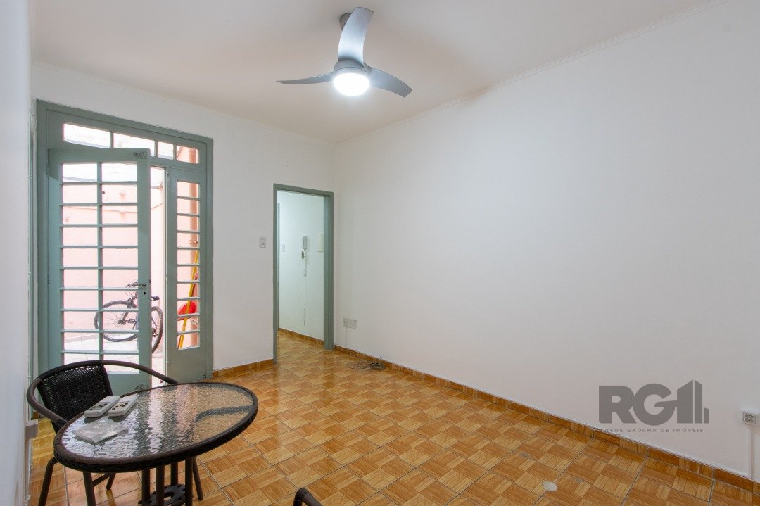 Apartamento à venda com 1 quarto, 45m², Rua Santana no bairro Santana em Porto Alegre