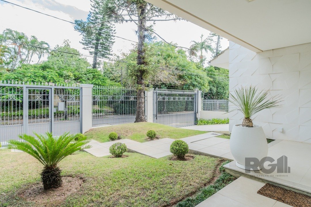 Casa à venda com 3 quartos, 359m² - Foto 56