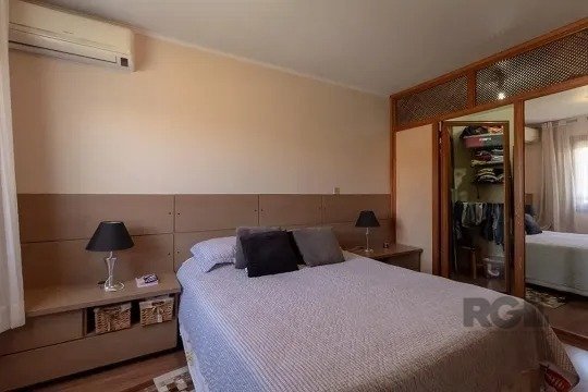 Casa para alugar com 4 quartos, 351m² - Foto 25