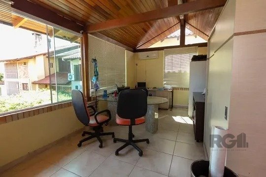 Casa para alugar com 4 quartos, 351m² - Foto 37