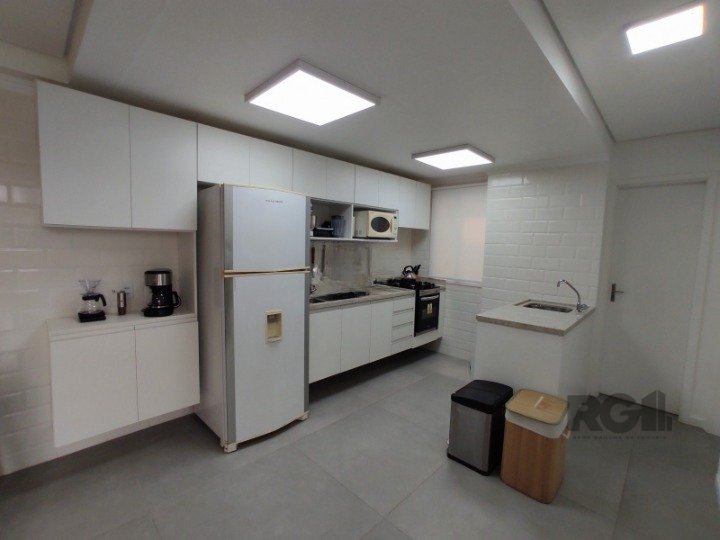 Apartamento à venda com 2 quartos, 58m² - Foto 11