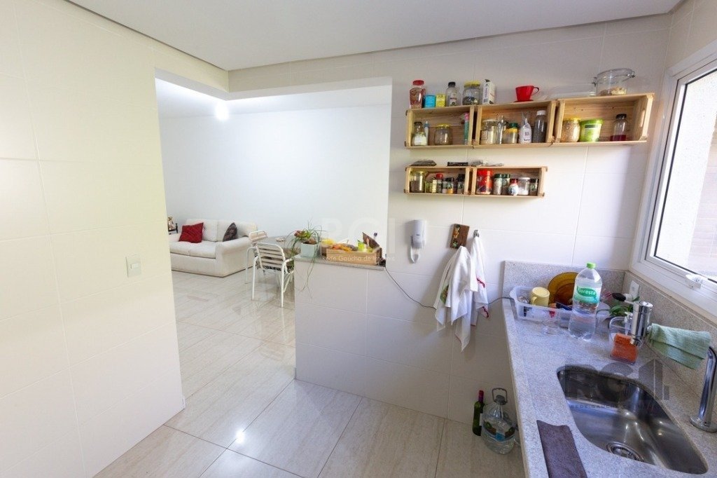 Casa de Condomínio para alugar com 3 quartos, 251m² - Foto 12