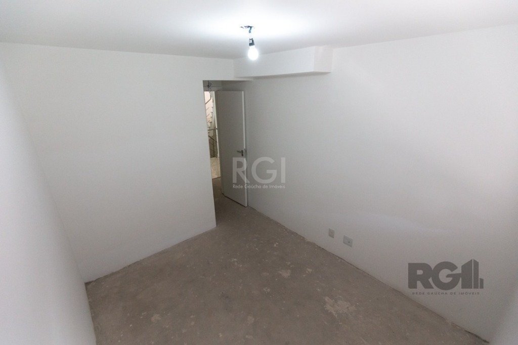 Casa de Condomínio para alugar com 3 quartos, 251m² - Foto 28