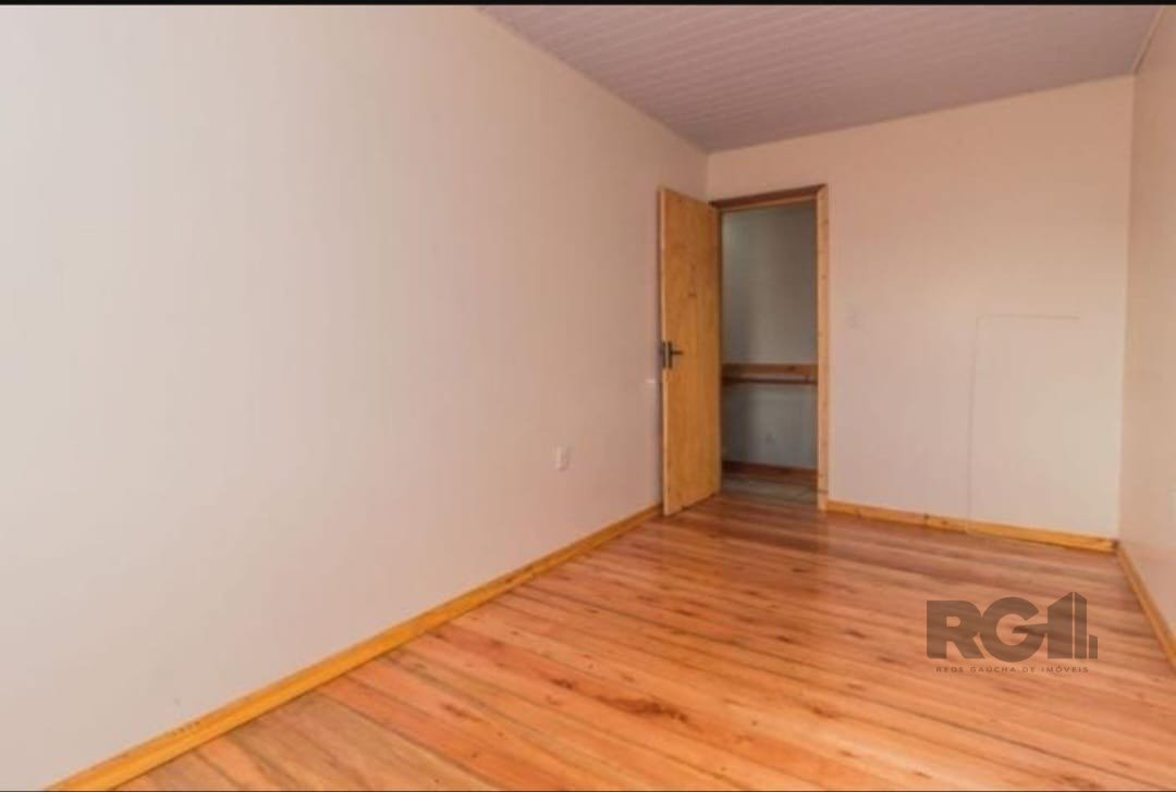 Casa para alugar com 5 quartos, 136m² - Foto 12