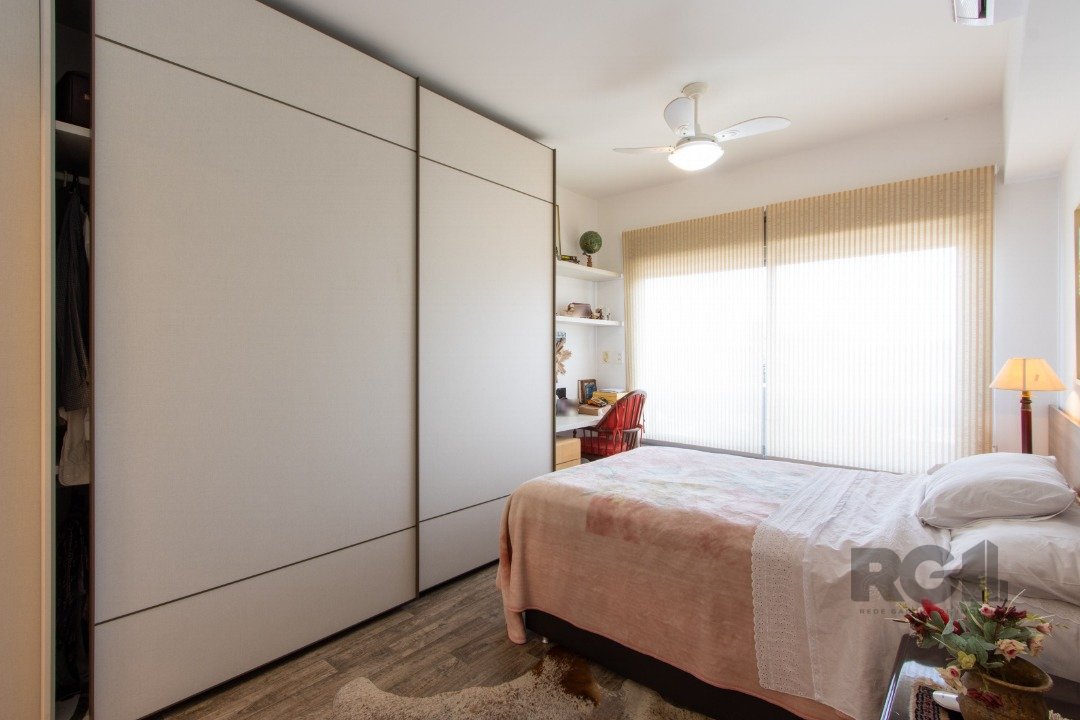 Apartamento para alugar com 3 quartos, 150m² - Foto 29