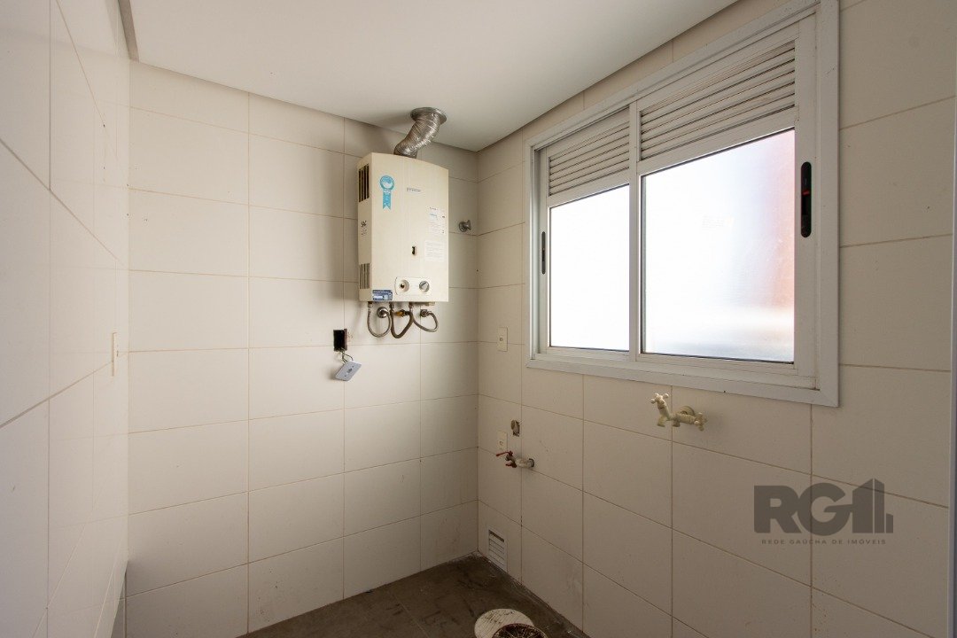 Apartamento para alugar com 3 quartos, 101m² - Foto 11