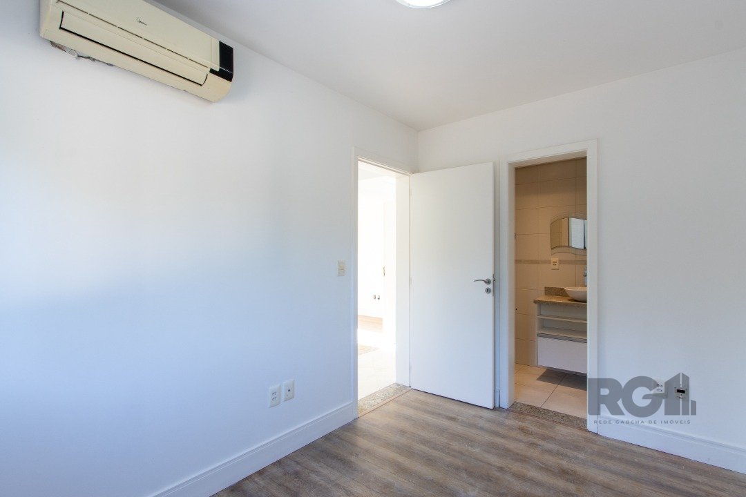 Apartamento para alugar com 3 quartos, 101m² - Foto 22