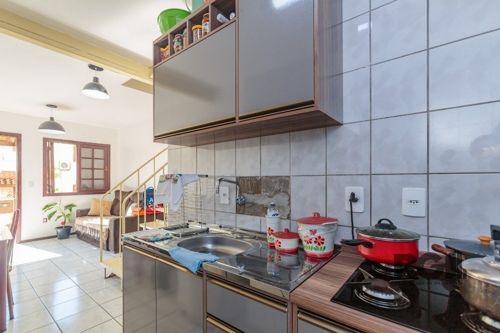 Casa de Condomínio para alugar com 2 quartos, 82m² - Foto 10