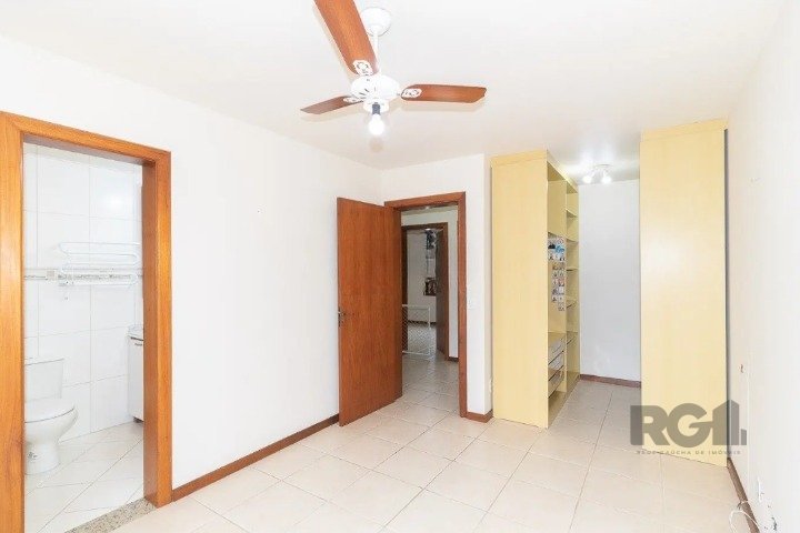 Casa de Condomínio para alugar com 3 quartos, 251m² - Foto 21