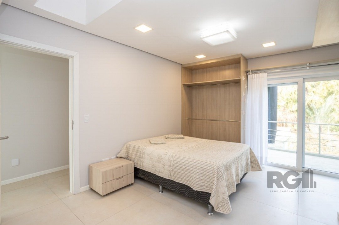 Casa de Condomínio para alugar com 3 quartos, 262m² - Foto 49