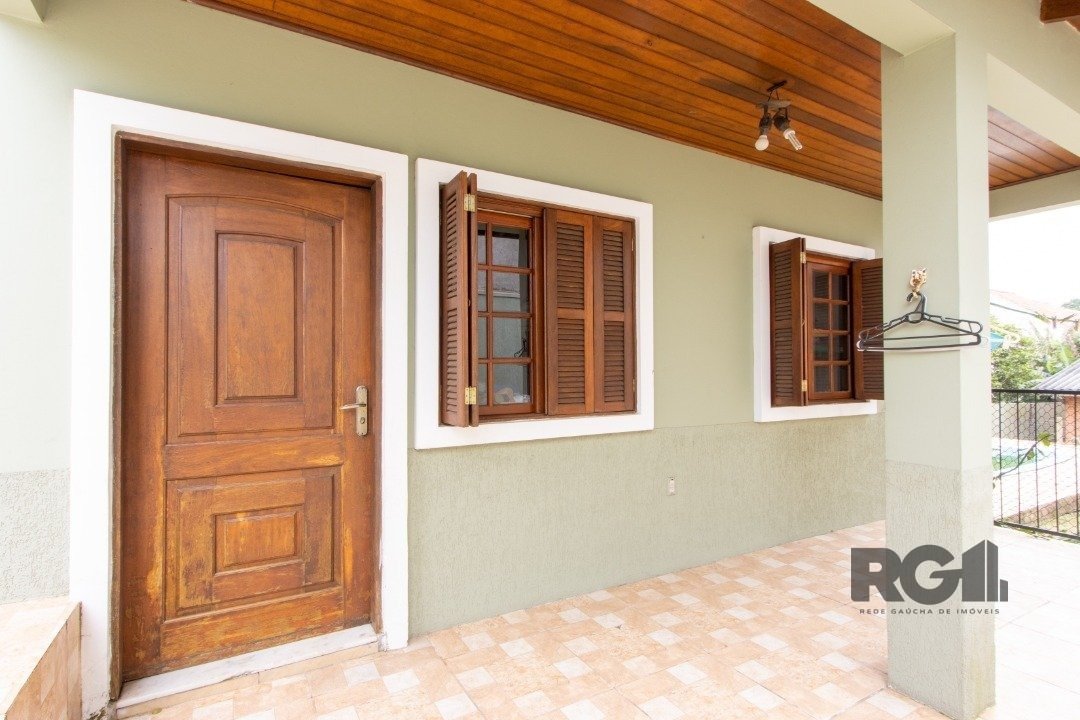 Casa para alugar com 6 quartos, 344m² - Foto 37