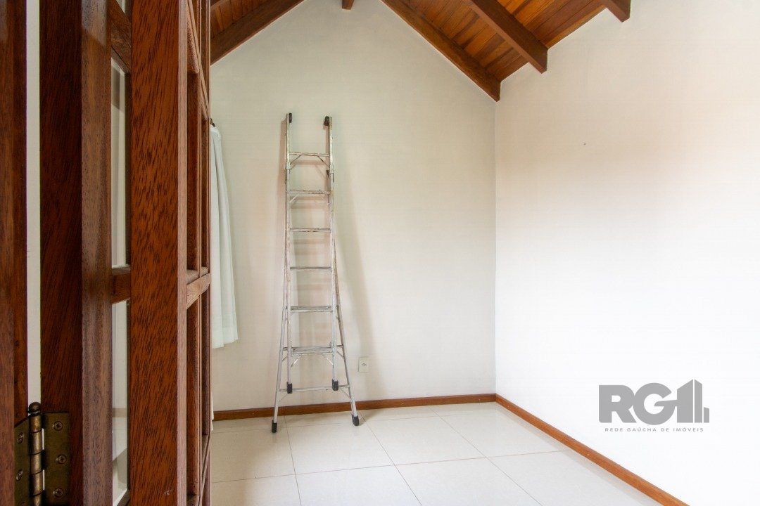 Casa para alugar com 3 quartos, 219m² - Foto 51