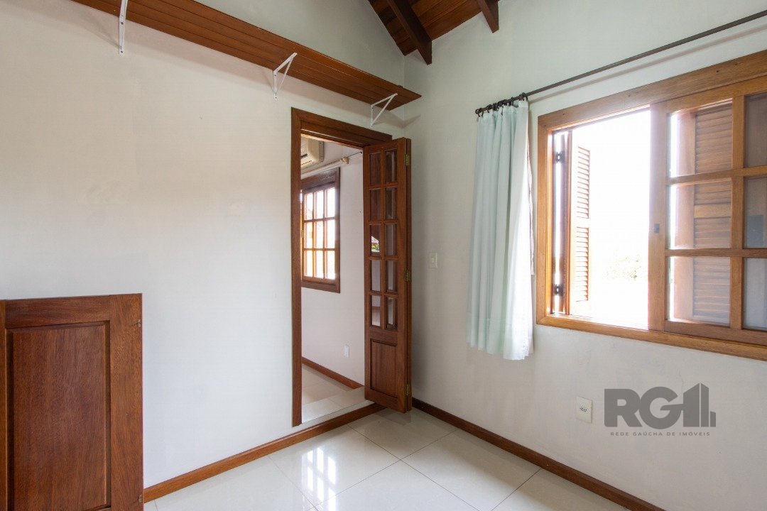 Casa para alugar com 3 quartos, 219m² - Foto 52