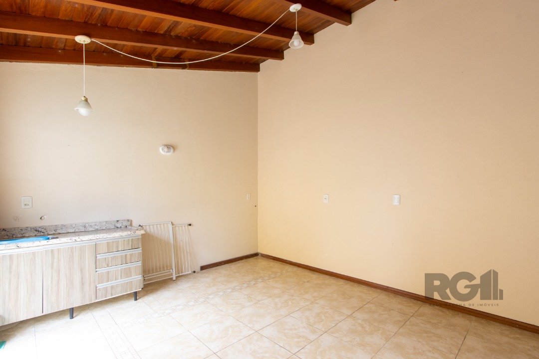 Casa para alugar com 3 quartos, 219m² - Foto 25