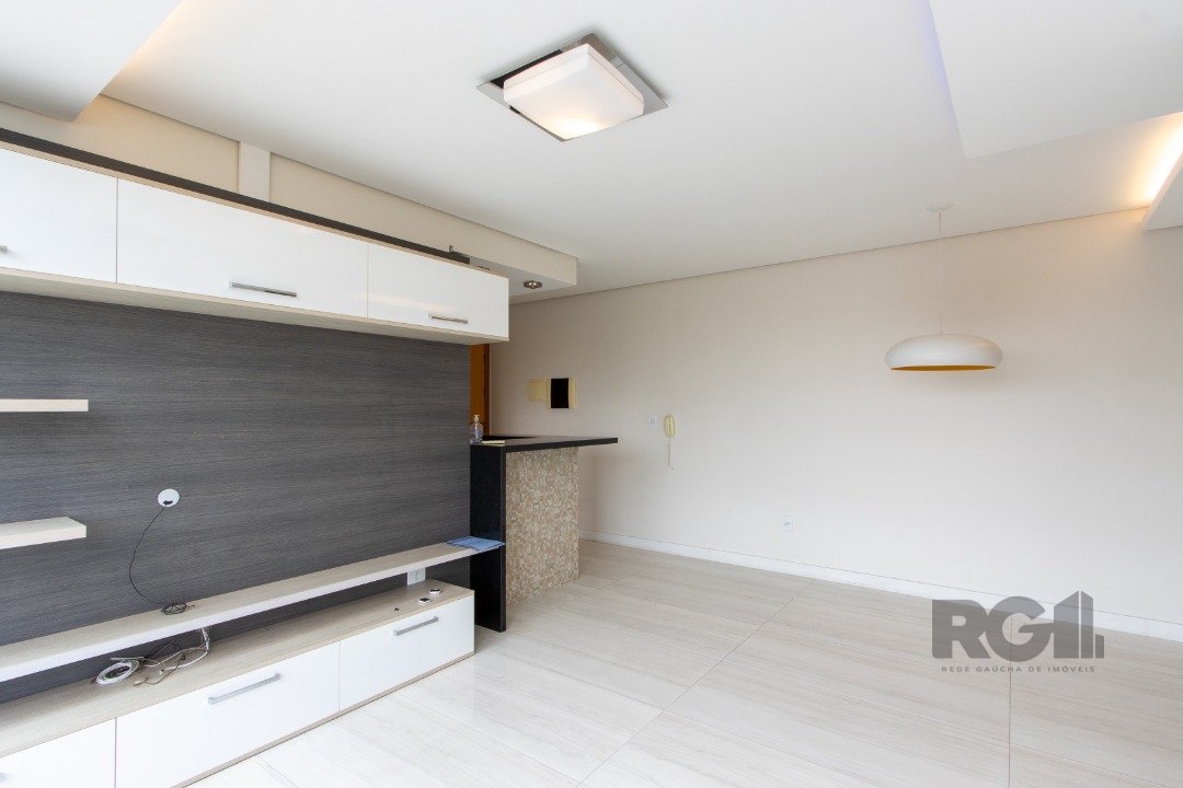 Apartamento para alugar com 2 quartos, 64m² - Foto 12