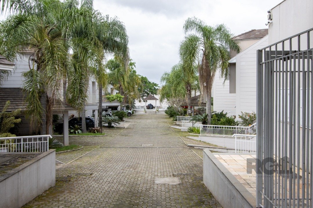 Casa de Condomínio para alugar com 4 quartos, 191m² - Foto 51