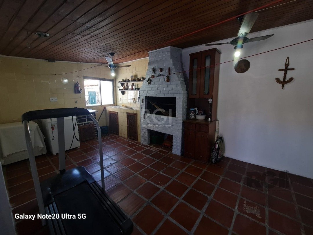 Casa para alugar com 3 quartos, 193m² - Foto 23