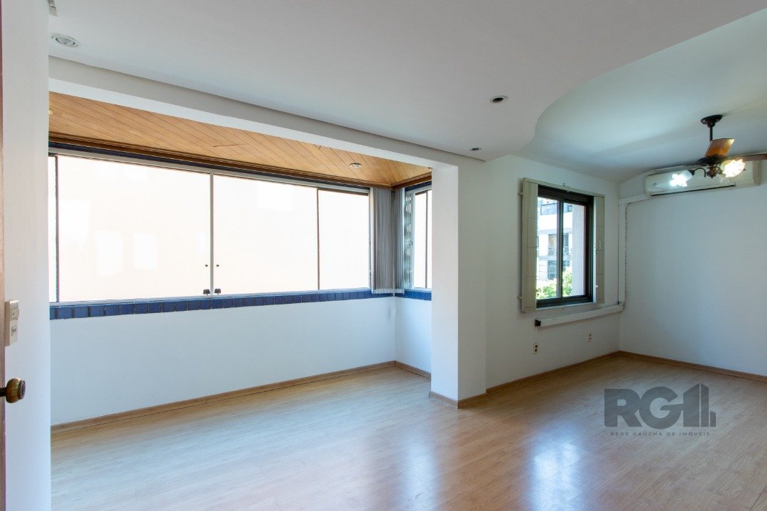 Apartamento para alugar com 3 quartos, 94m² - Foto 3