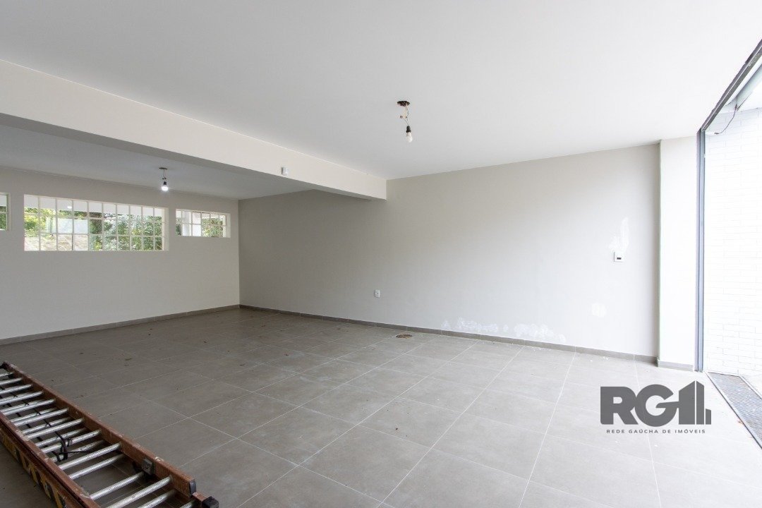 Casa para alugar com 3 quartos, 261m² - Foto 34