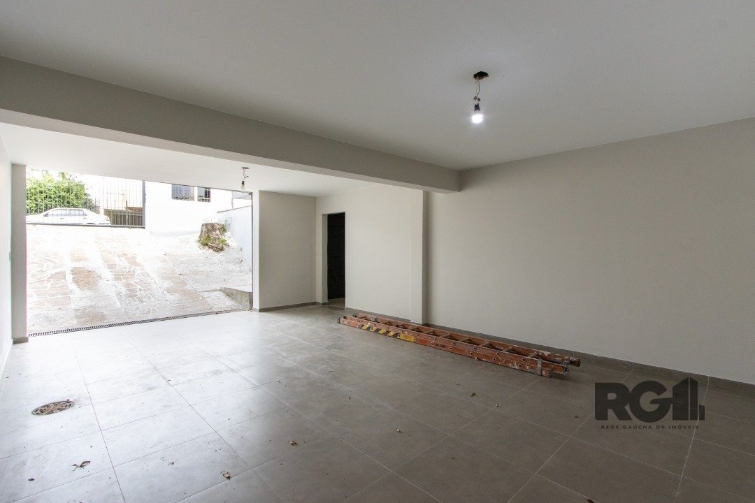 Casa para alugar com 3 quartos, 261m² - Foto 36