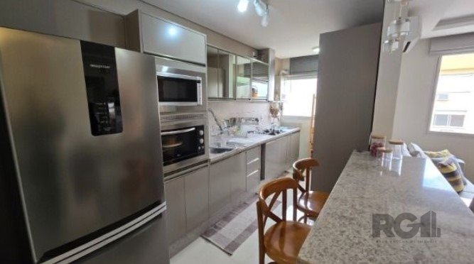 Apartamento à venda com 2 quartos, 61m² - Foto 1