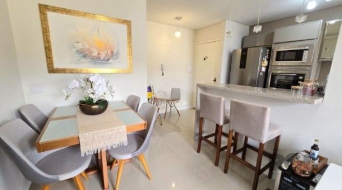 Apartamento à venda com 2 quartos, 61m² - Foto 5