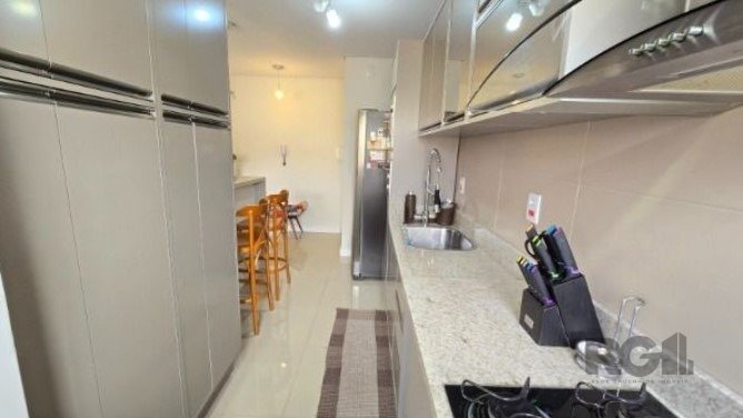 Apartamento à venda com 2 quartos, 61m² - Foto 11