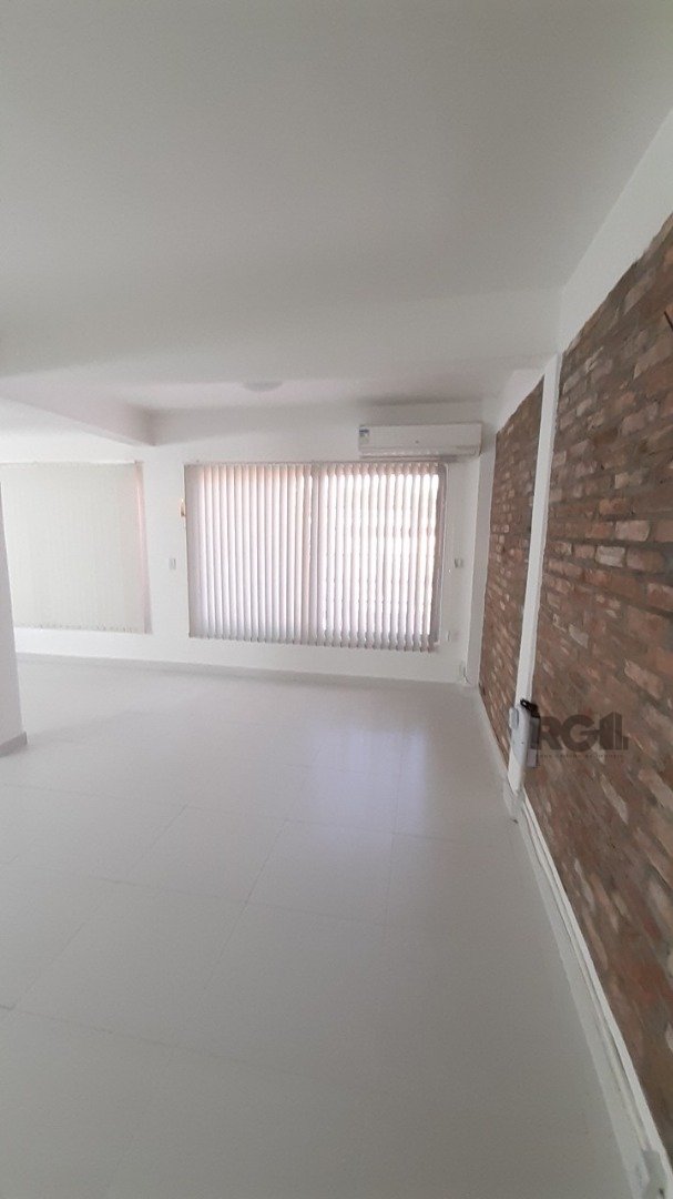 Casa à venda com 3 quartos, 131m² - Foto 12